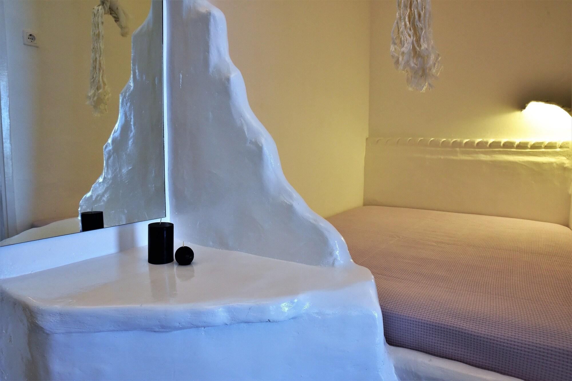 Hotel Adamas Ngoại thất bức ảnh