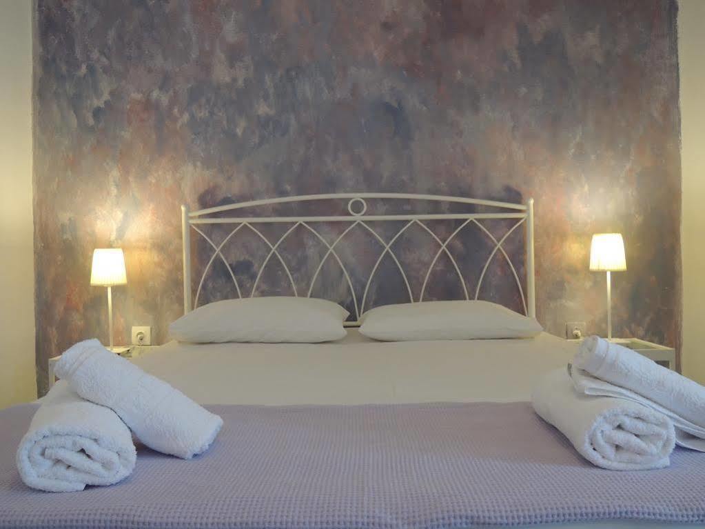 Hotel Adamas Ngoại thất bức ảnh